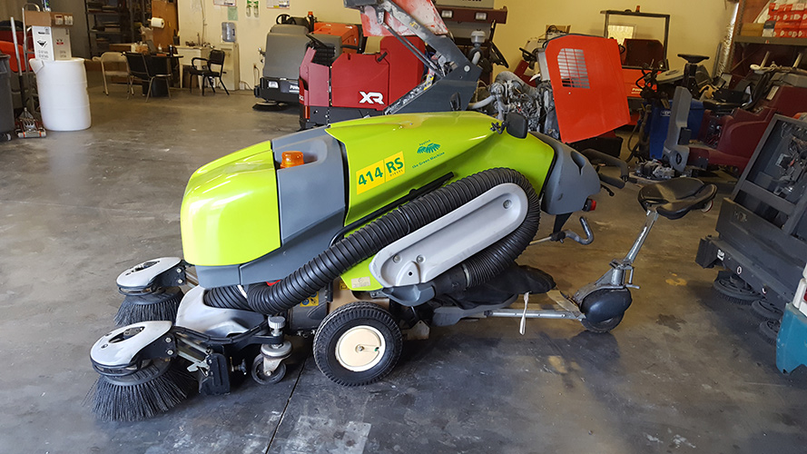 Green Machine Side | Virginia | Floor Cleaning Equipment | Rivannaco